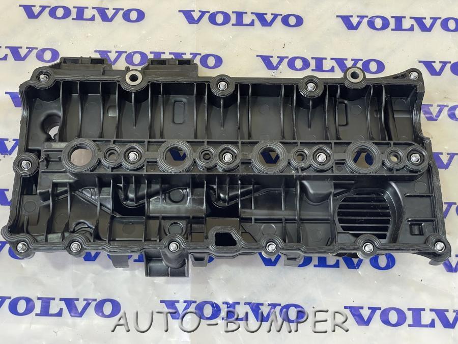 Volvo XC90 2016- Крышка клапанов 31670228